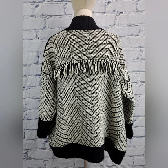 Burberry Glasshouse Chevron Fringe Cardigan Sweater Wool Open-Front Sz Small - Picture 10 of 16